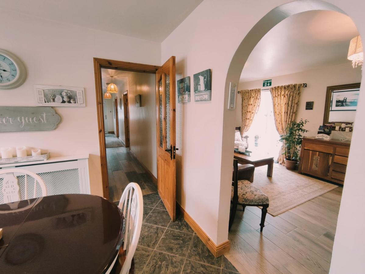 Tower View Lodge Енис Екстериор снимка