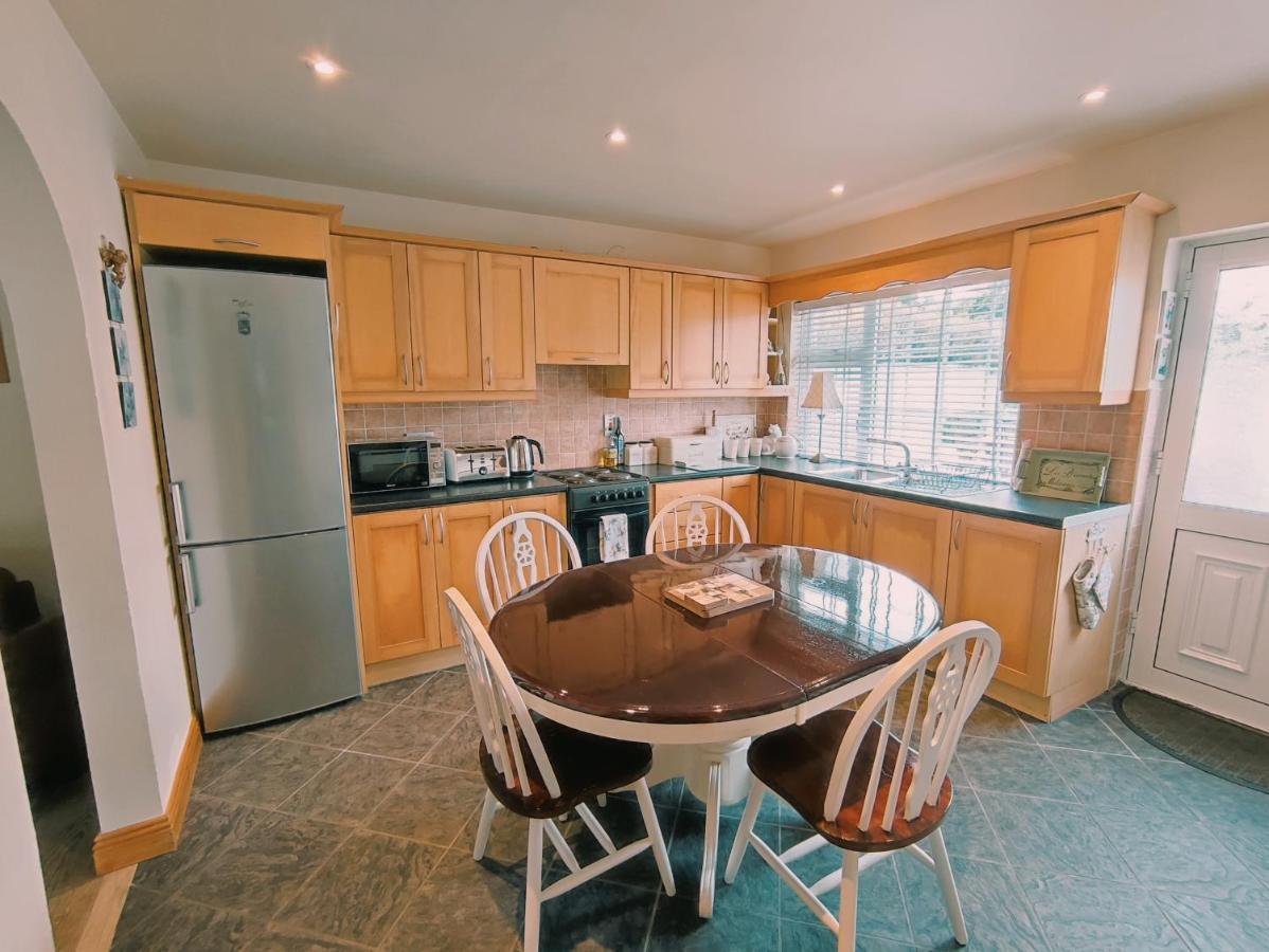 Tower View Lodge Енис Екстериор снимка
